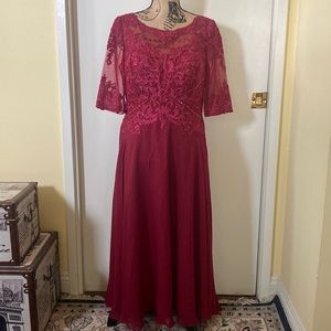 Flash Sale: JJ’s House High-Low Chiffon Dress w/ lace & bead detail